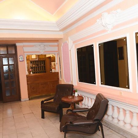 Hotel Beli Dvor Sombor Exteriér fotografie