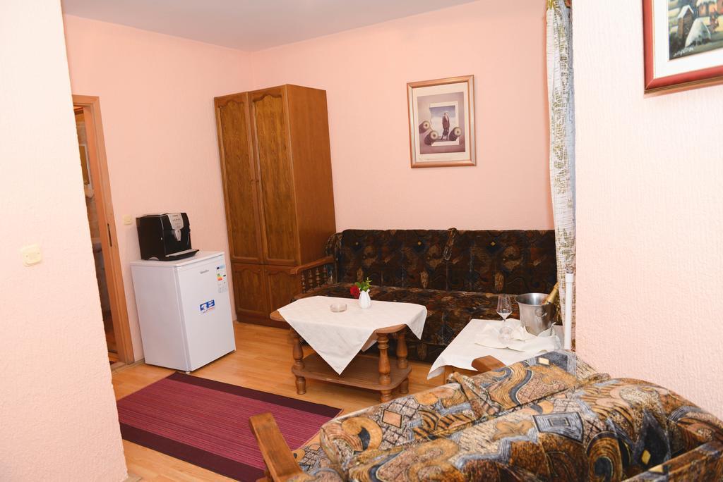 Hotel Beli Dvor Sombor Pokoj fotografie