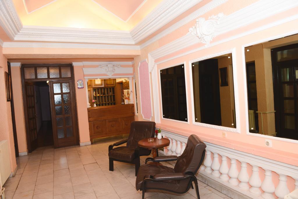 Hotel Beli Dvor Sombor Exteriér fotografie
